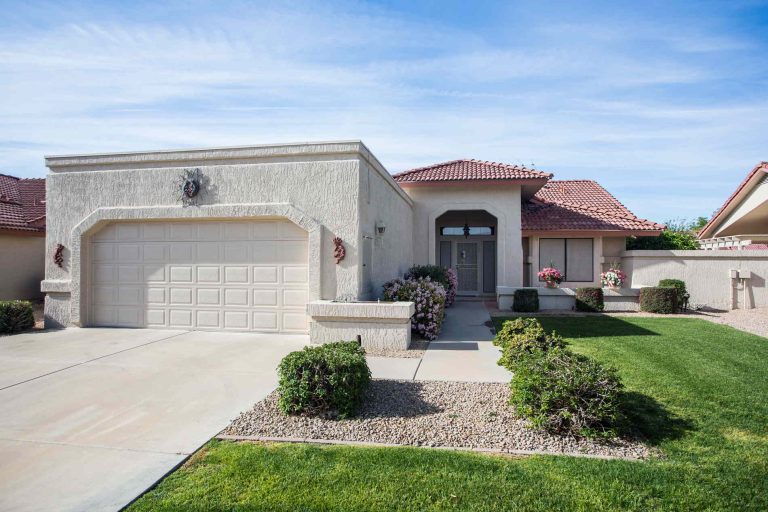 Four Reasons You Need Garage Door Services