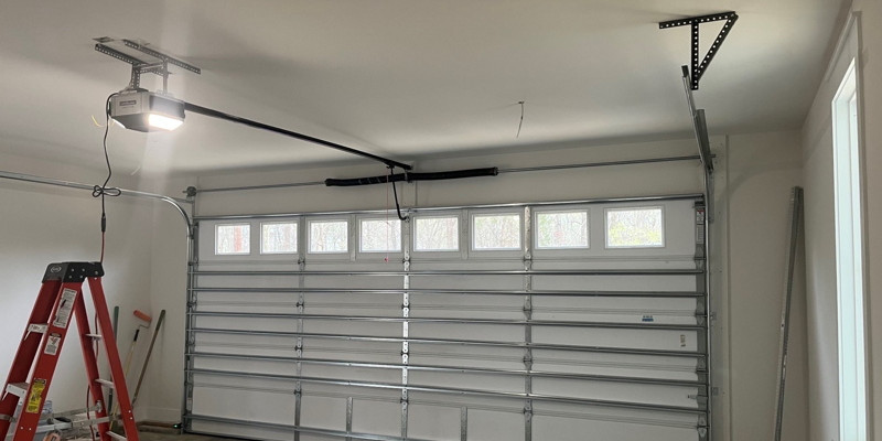 Overhead Door Installation in Mooresville, North Carolina