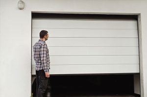 Three Common Problems That Can Affect Roll-Up Garage Doors