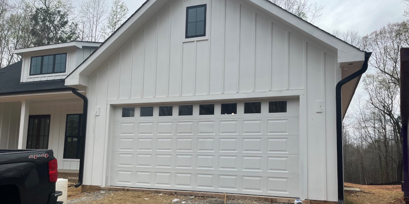 Overhead Doors in Mooresville, North Carolina