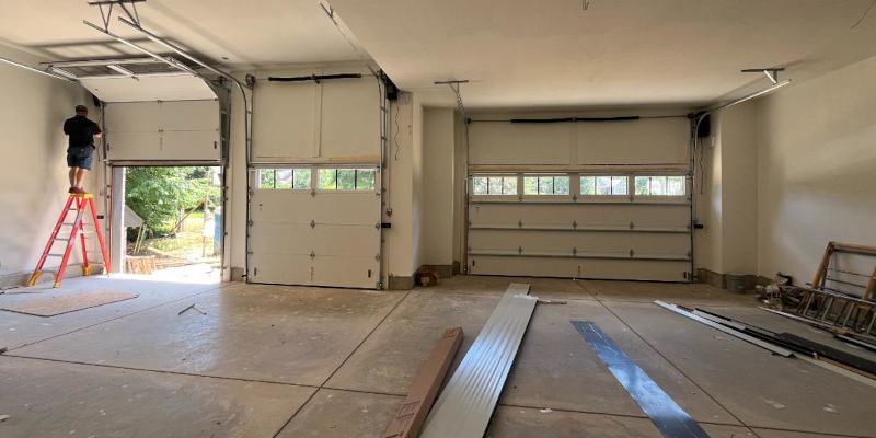 Commercial Garage Door Opener Repair in Mooresville, North Carolina