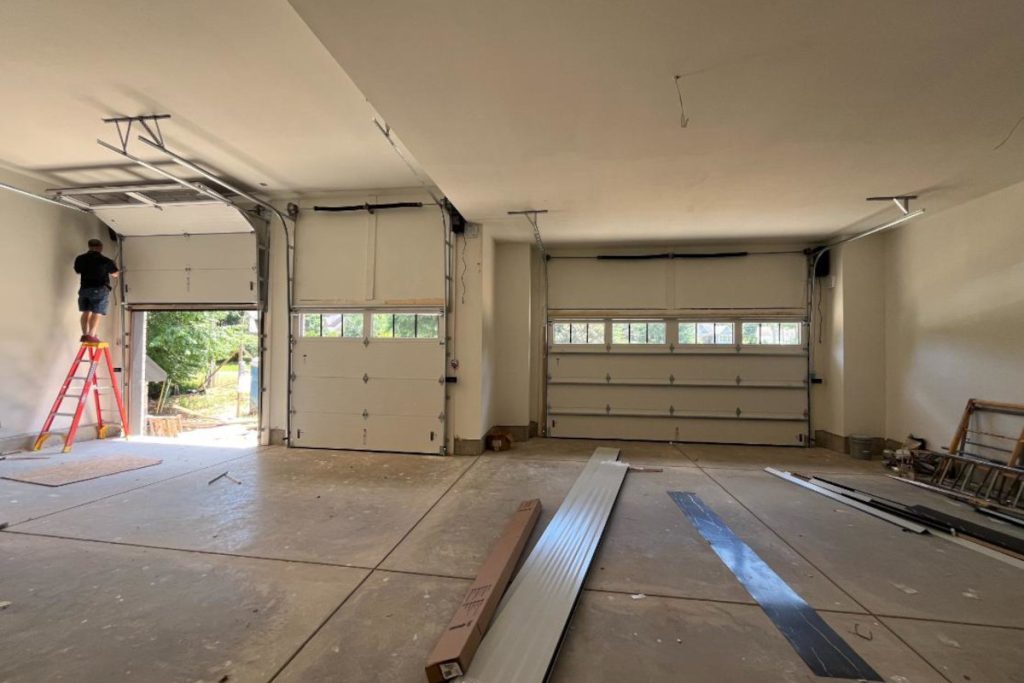 Garage Door Opener Repair in Mooresville, North Carolina