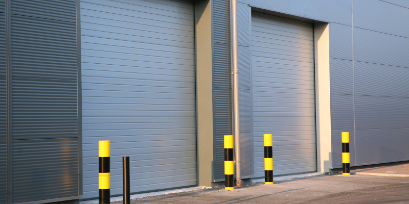 4 Factors to Consider Before a Commercial Garage Door Installation